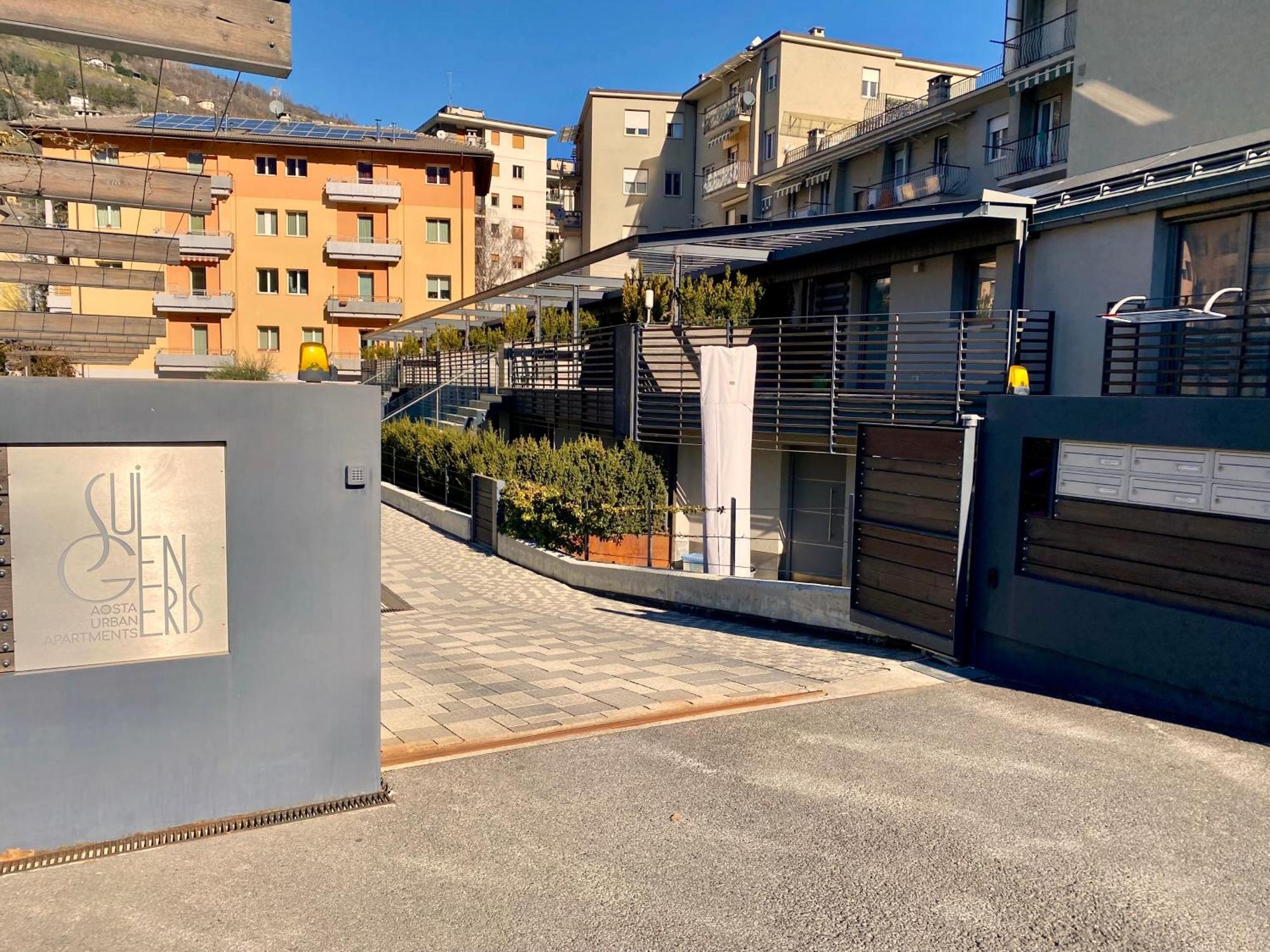 Sui Generis - Aosta Urban Apartments المظهر الخارجي الصورة